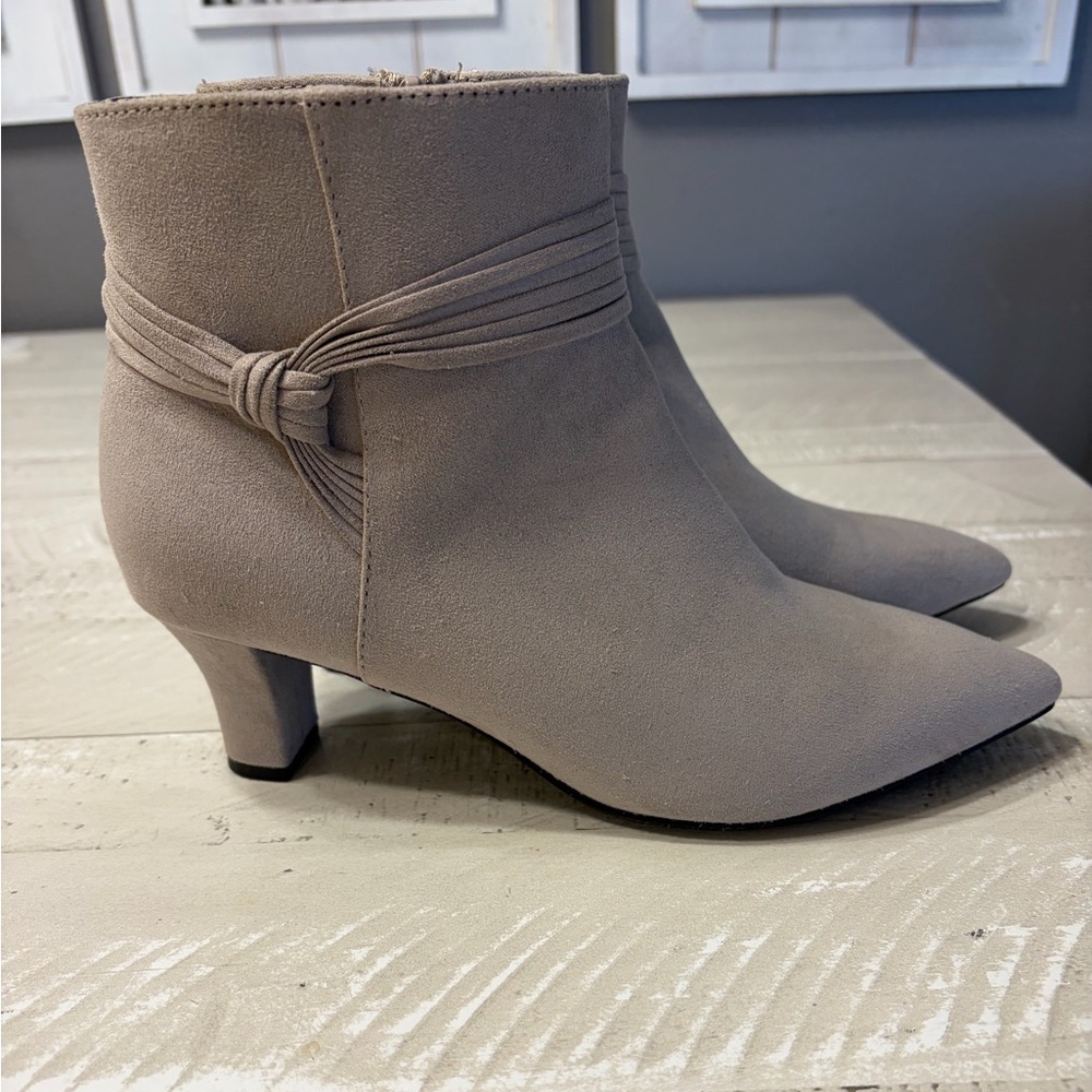 East 5th Sand colored Ankle Heeled Boots - Picture 6 of 9